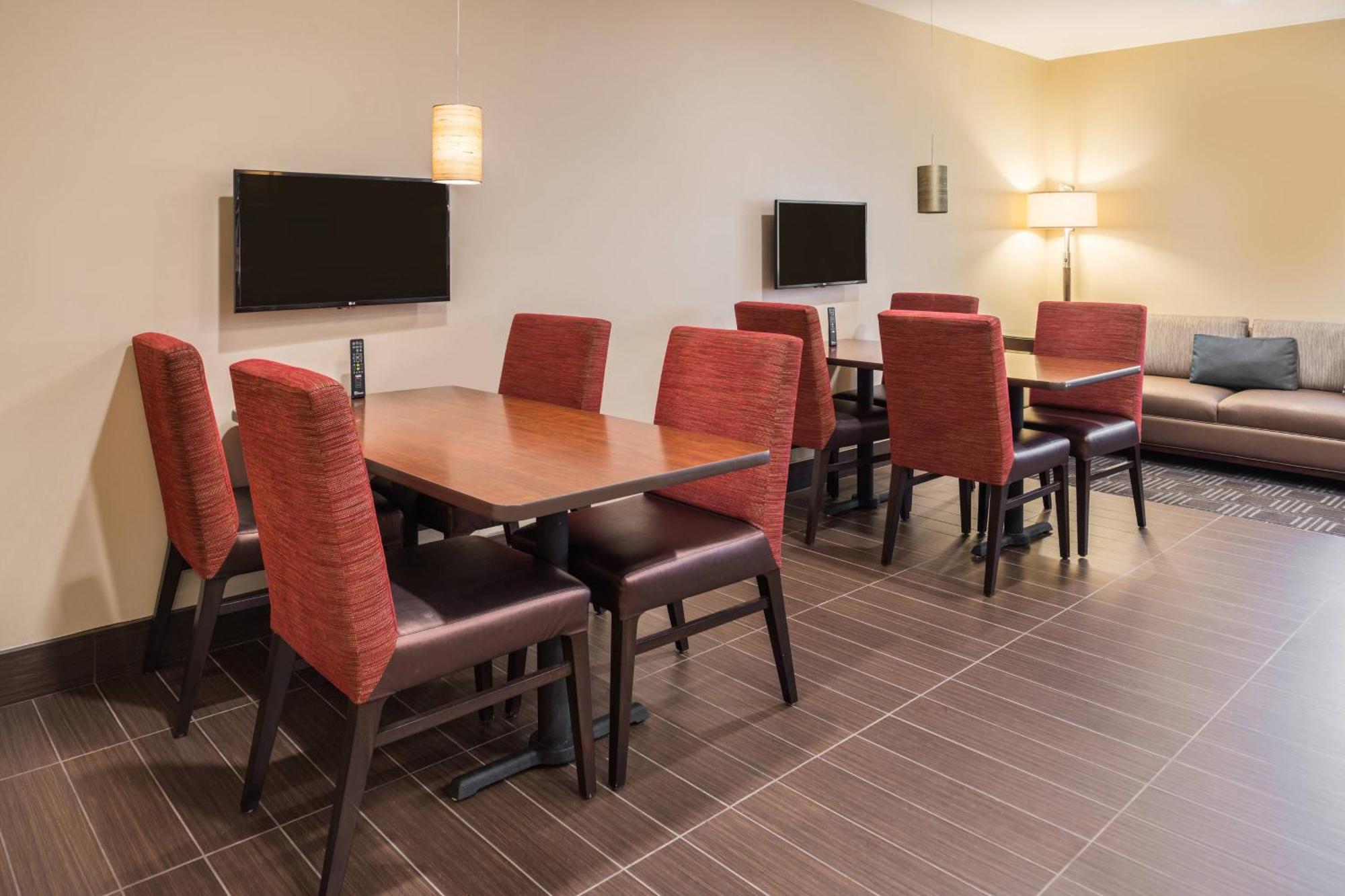Towneplace Suites By Marriott New Hartford Eksteriør bilde