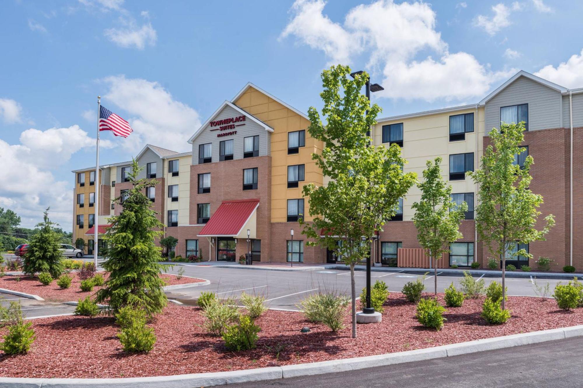 Towneplace Suites By Marriott New Hartford Eksteriør bilde
